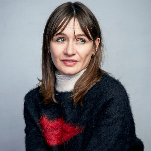 celebrity Emily Mortimer